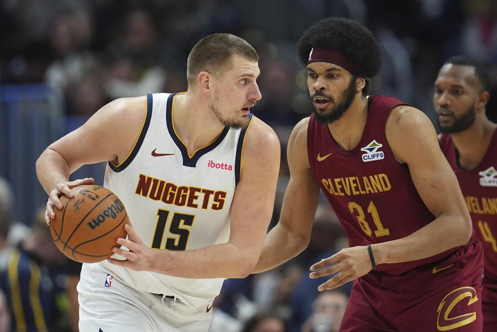 也体现出主 也体现出主