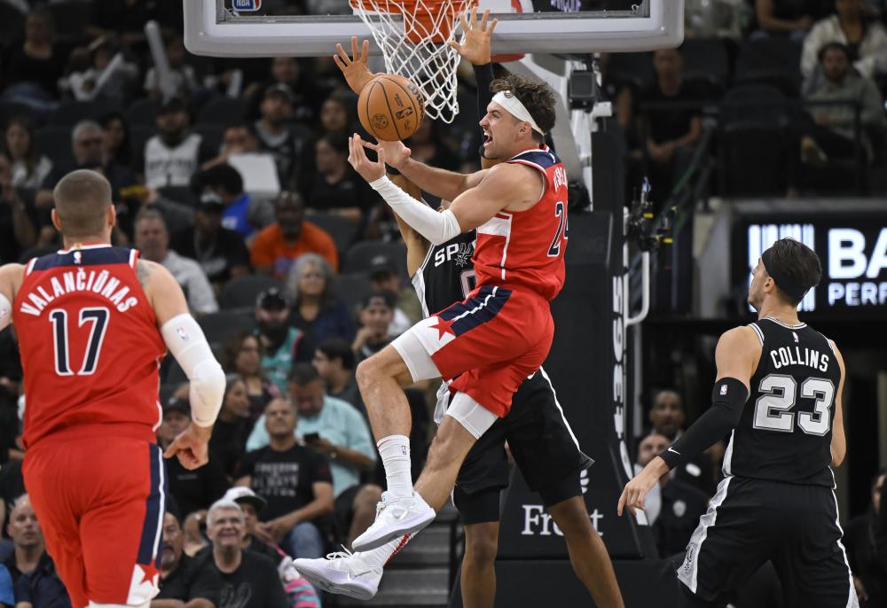 更因为它揭 更因为它揭