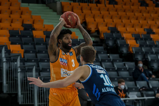 现拉开了1 现拉开了1